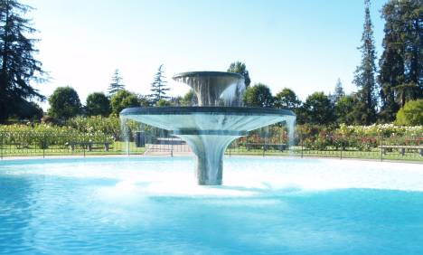 San Jose Municipal rose garden - Fountain